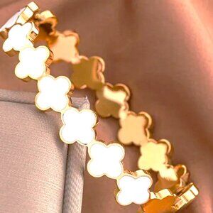 NEW STYLE CLOVER WHITE CUFF VERY CLASSY AND CHIC GOLD DIPPED